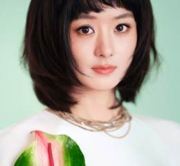 赵丽颖如沐春风新造型：颖宝女神太美了