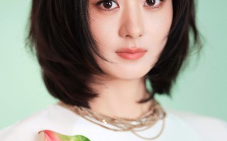 赵丽颖如沐春风新造型：颖宝女神太美了