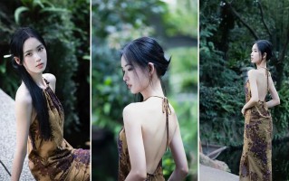 江南晨雾风，4个姿势拍出情绪清冷感人像