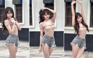 牛仔短裤怎么拍更出片？8个姿势让你秒变街头潮人