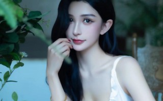 清冷居家风美女写真 ​​​