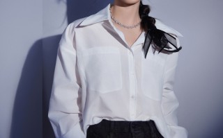 李沁，职场装上线
