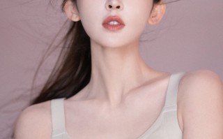 古丽娜扎最新物料， 都市丽人新春宣传片