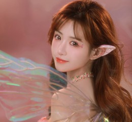 花漾精灵绮梦：伊甸幻境中的灵动仙姿