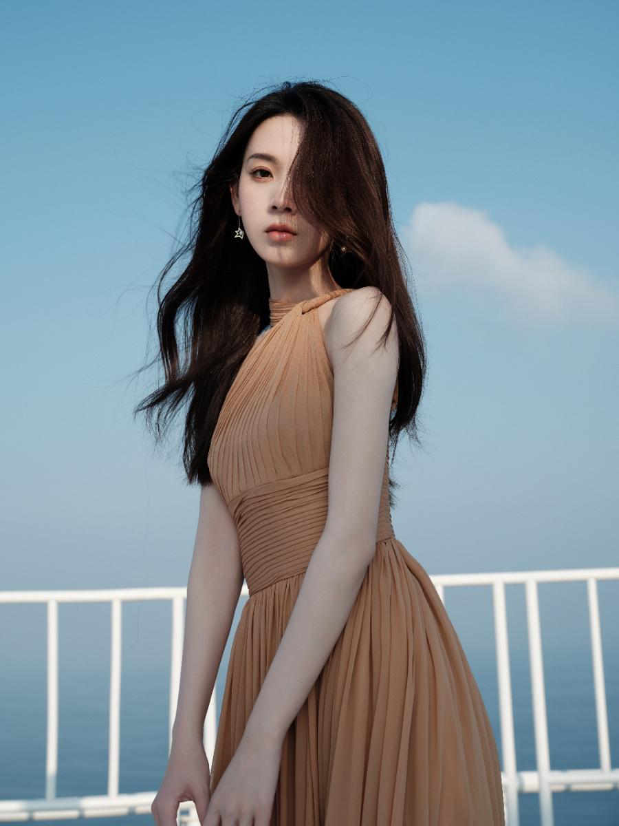 陈瑶，夏日的裙摆-第1张图片-风享汇
