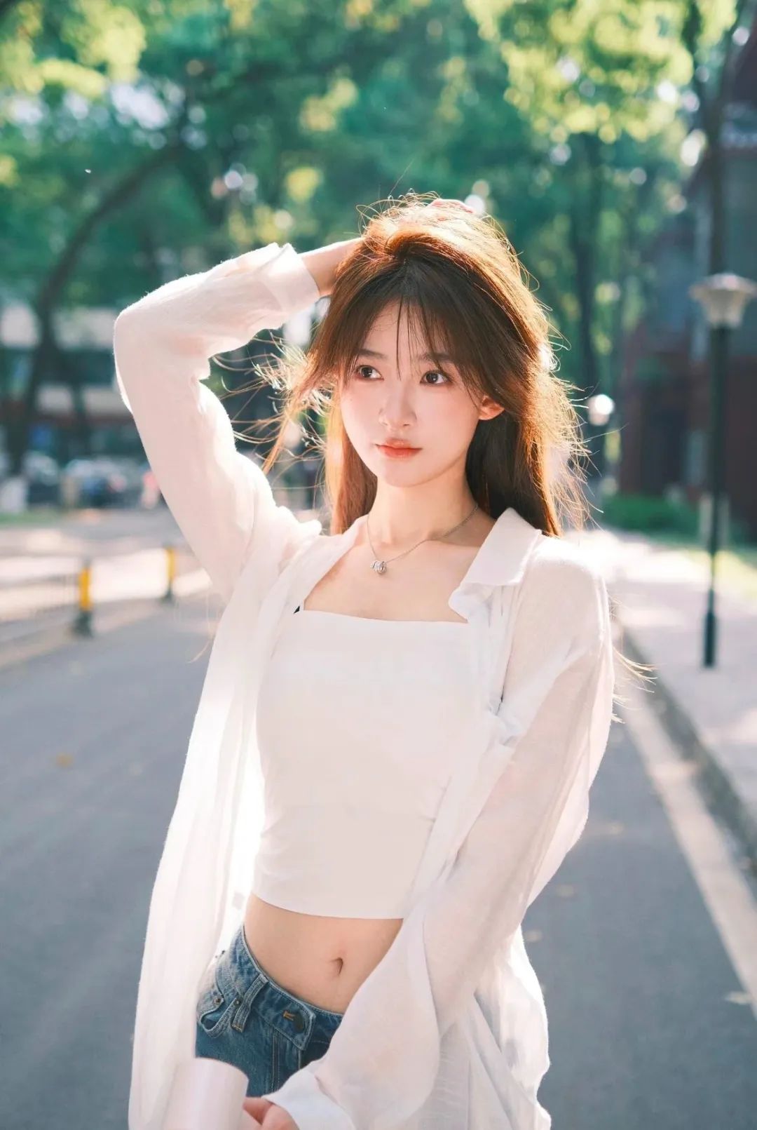街拍6个实用姿势：轻松拍甜美大片-第5张图片-风享汇