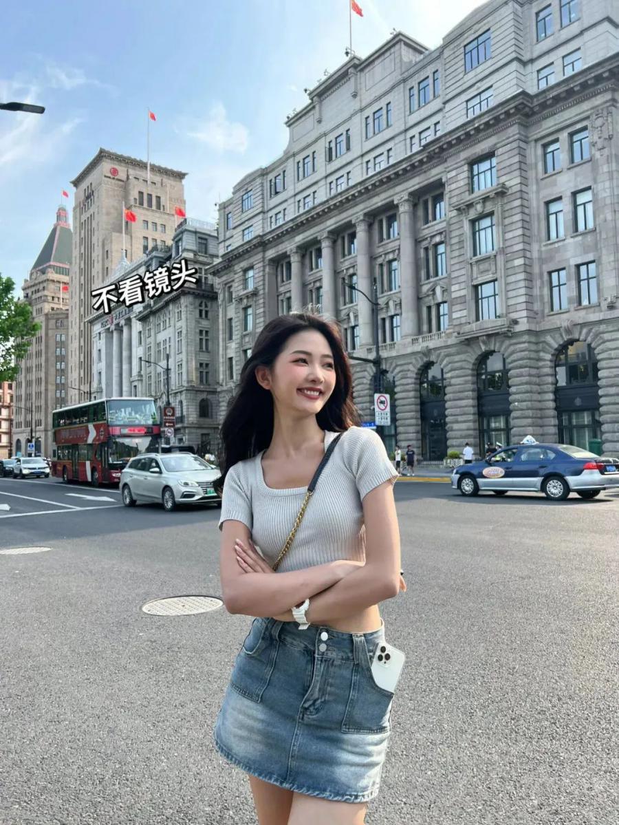 旅行拍照没灵感?这9个姿势让你轻松出片-第3张图片-风享汇 旅行拍照没灵感?这9个姿势让你轻松出片-第3张图片-风享汇