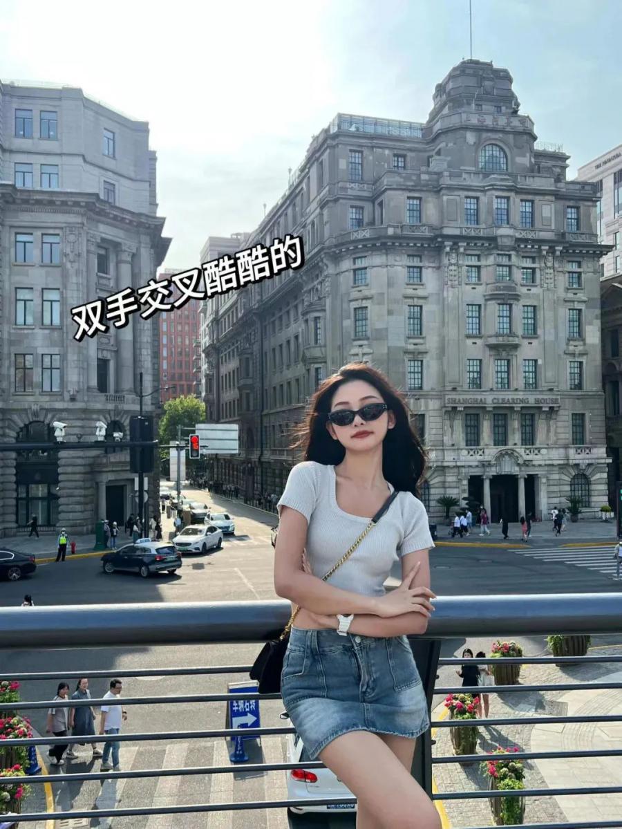 旅行拍照没灵感?这9个姿势让你轻松出片-第4张图片-风享汇 旅行拍照没灵感?这9个姿势让你轻松出片-第4张图片-风享汇