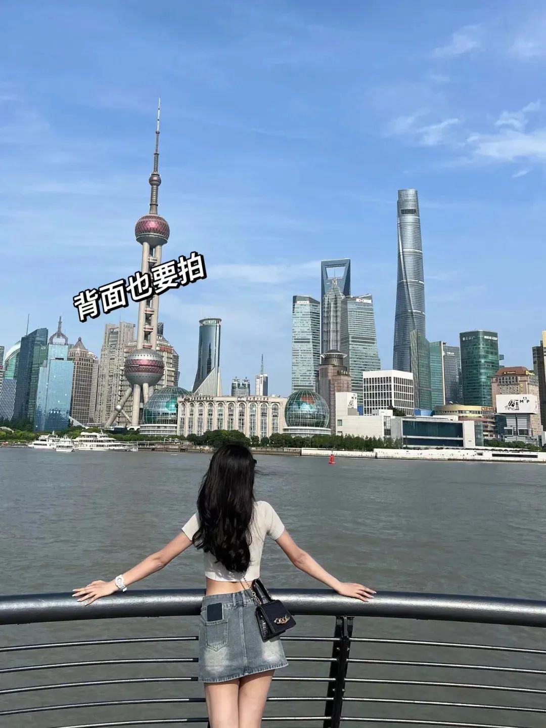 旅行拍照没灵感?这9个姿势让你轻松出片-第6张图片-风享汇 旅行拍照没灵感?这9个姿势让你轻松出片-第6张图片-风享汇