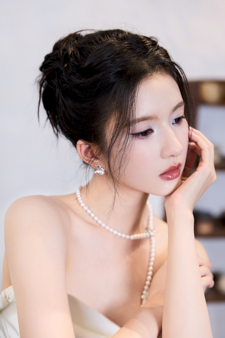 刘些宁纯净底色写真-第3张图片-风享汇