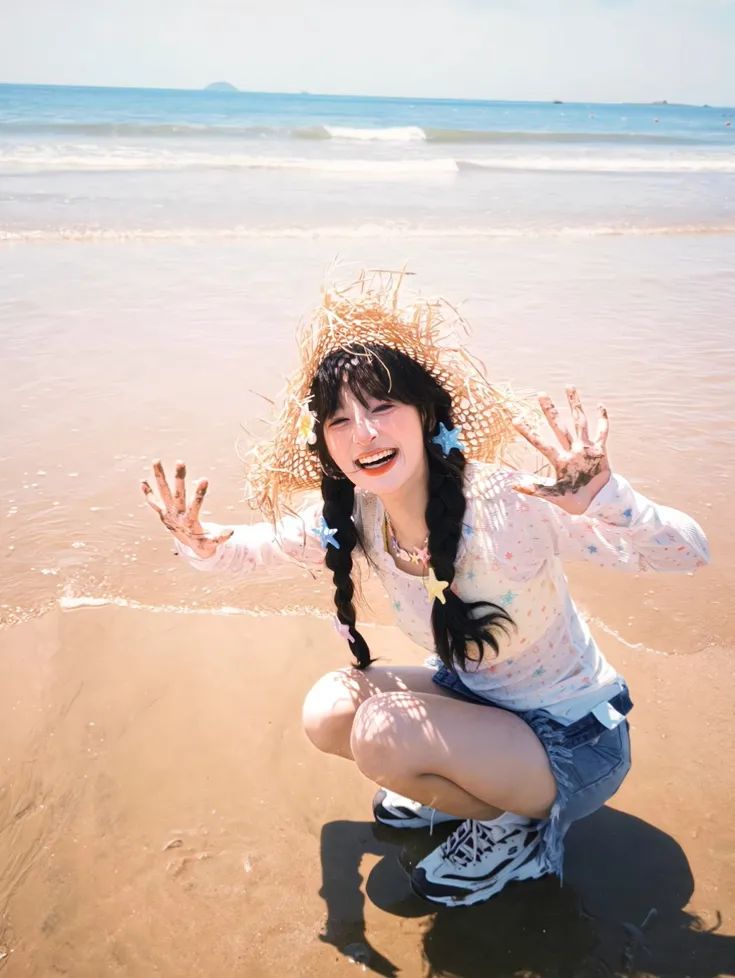 夏日海边必学!7个万能的氛围感拍照姿势-第5张图片-风享汇 夏日海边必学!7个万能的氛围感拍照姿势-第5张图片-风享汇