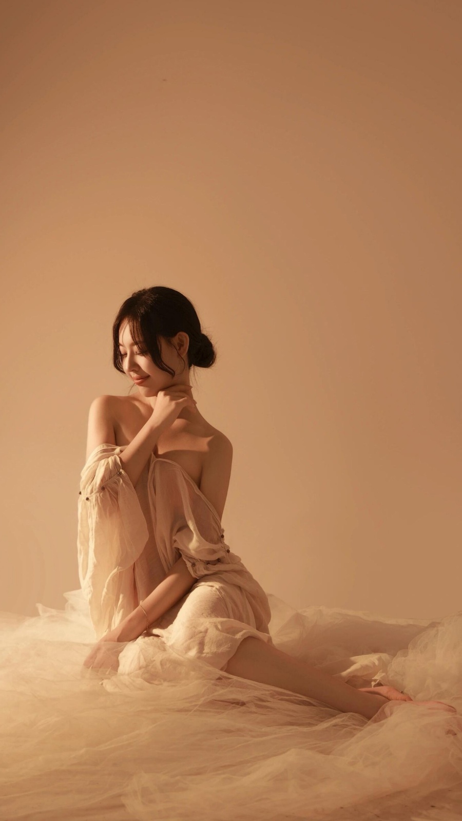 高级感光影艺术美女写真-第3张图片-风享汇