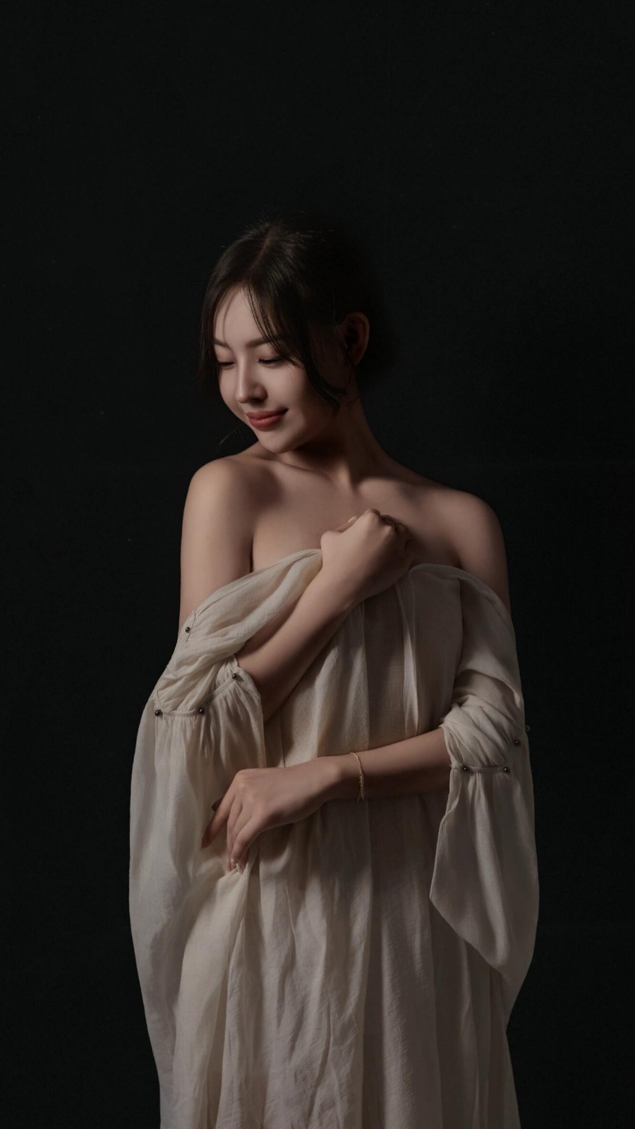高级感光影艺术美女写真-第9张图片-风享汇