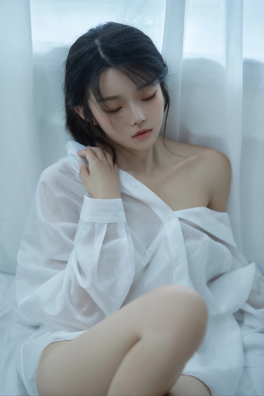 白衬衫纯欲天花板，情绪少女写真-第3张图片-风享汇
