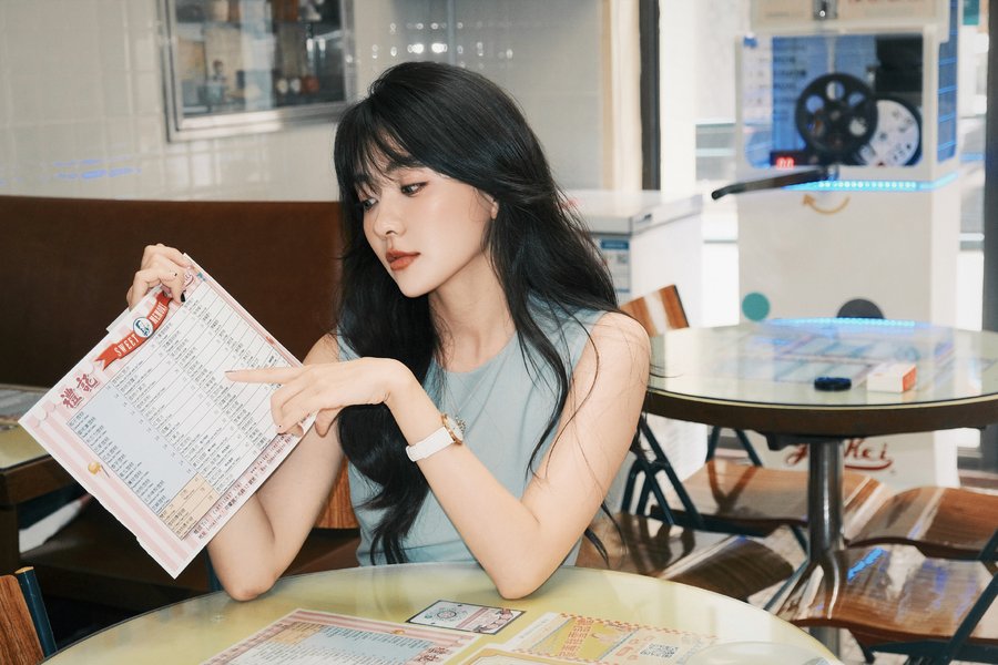 梁洁，灵动俏皮的元气少女-第6张图片-风享汇