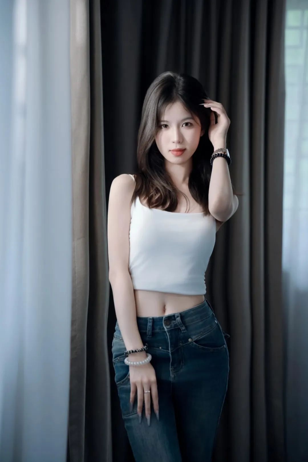 居家拍照攻略，9个姿势美成甜酷小精灵-第3张图片-风享汇