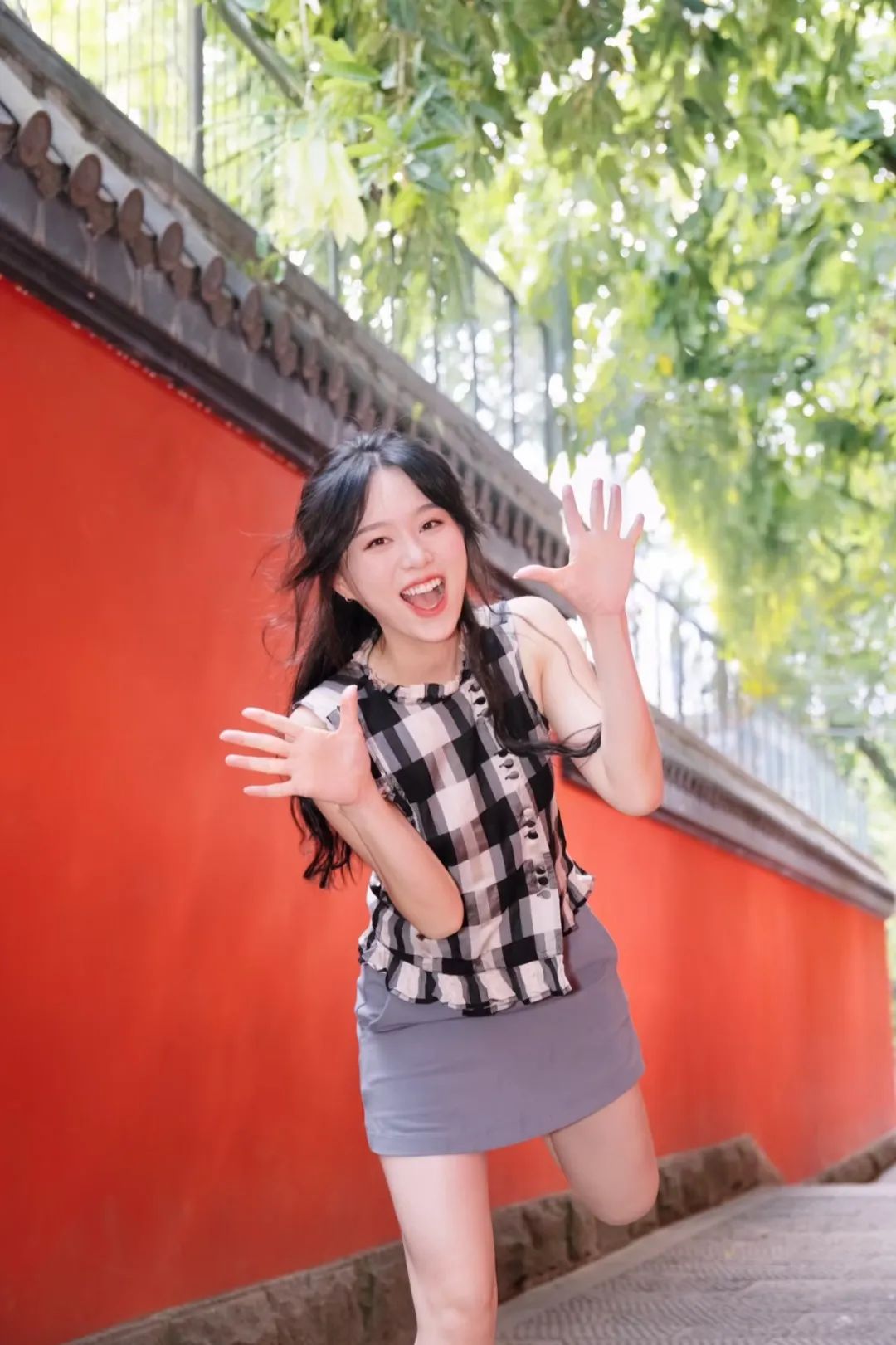 告别拍照“尴尬症”！这些场景姿势，帮你留住美好时光！-第6张图片-风享汇