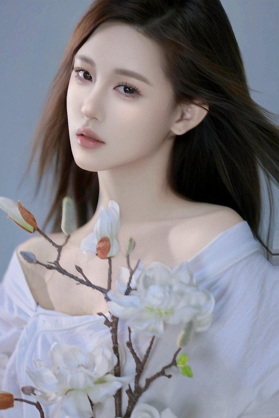素衣禅意，清冷氛围感写真-第2张图片-风享汇