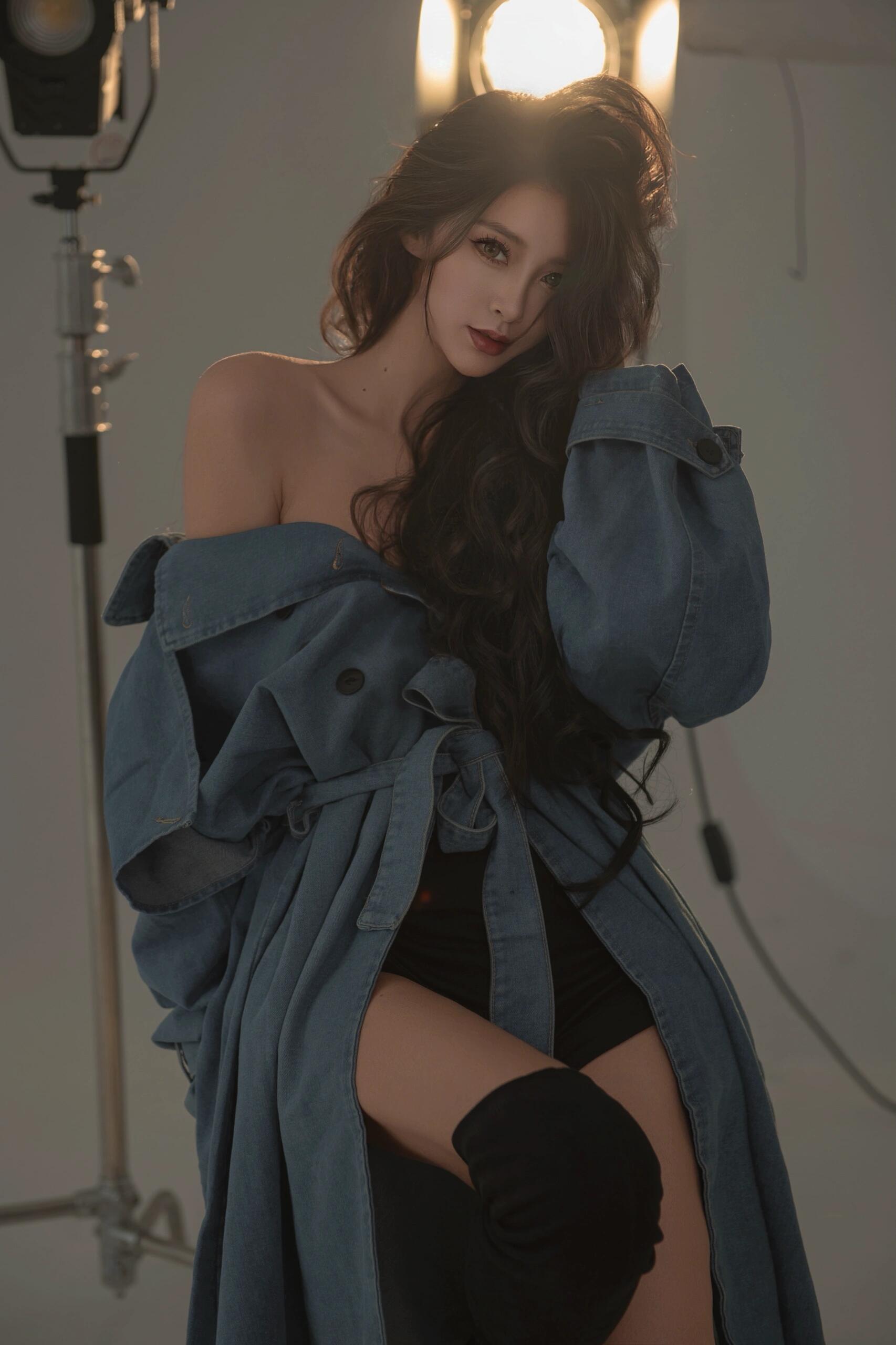这么酷的牛仔风写真谁不喜欢呢？ 牛仔杂志风-第1张图片-风享汇