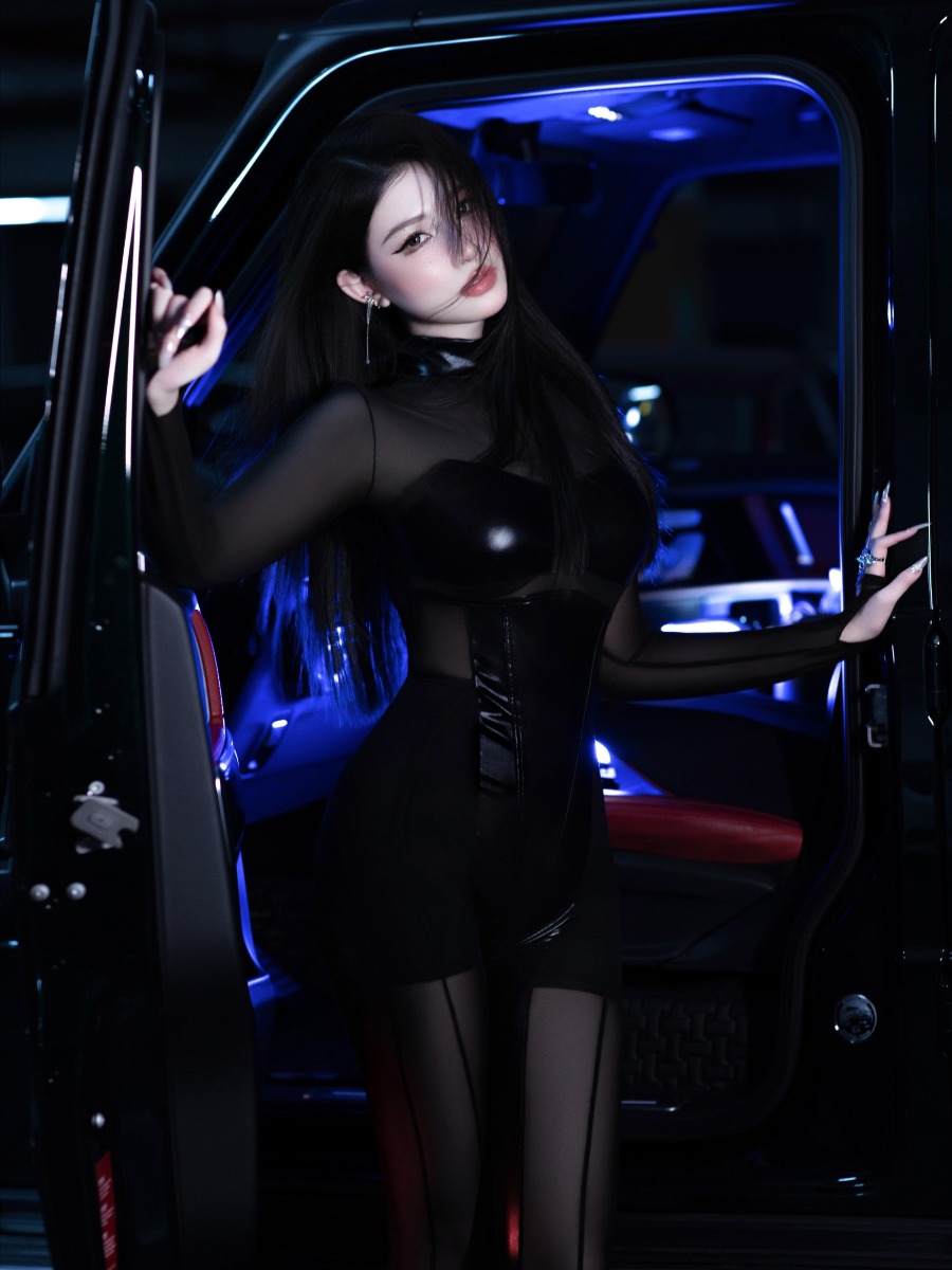 机车女郎，尽显冷艳诱惑风情-第5张图片-风享汇
