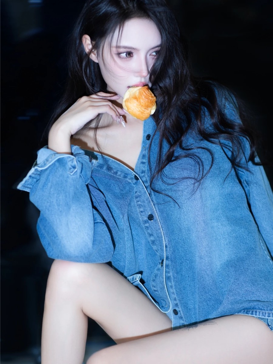 又纯又野牛仔风美女写真-第2张图片-风享汇