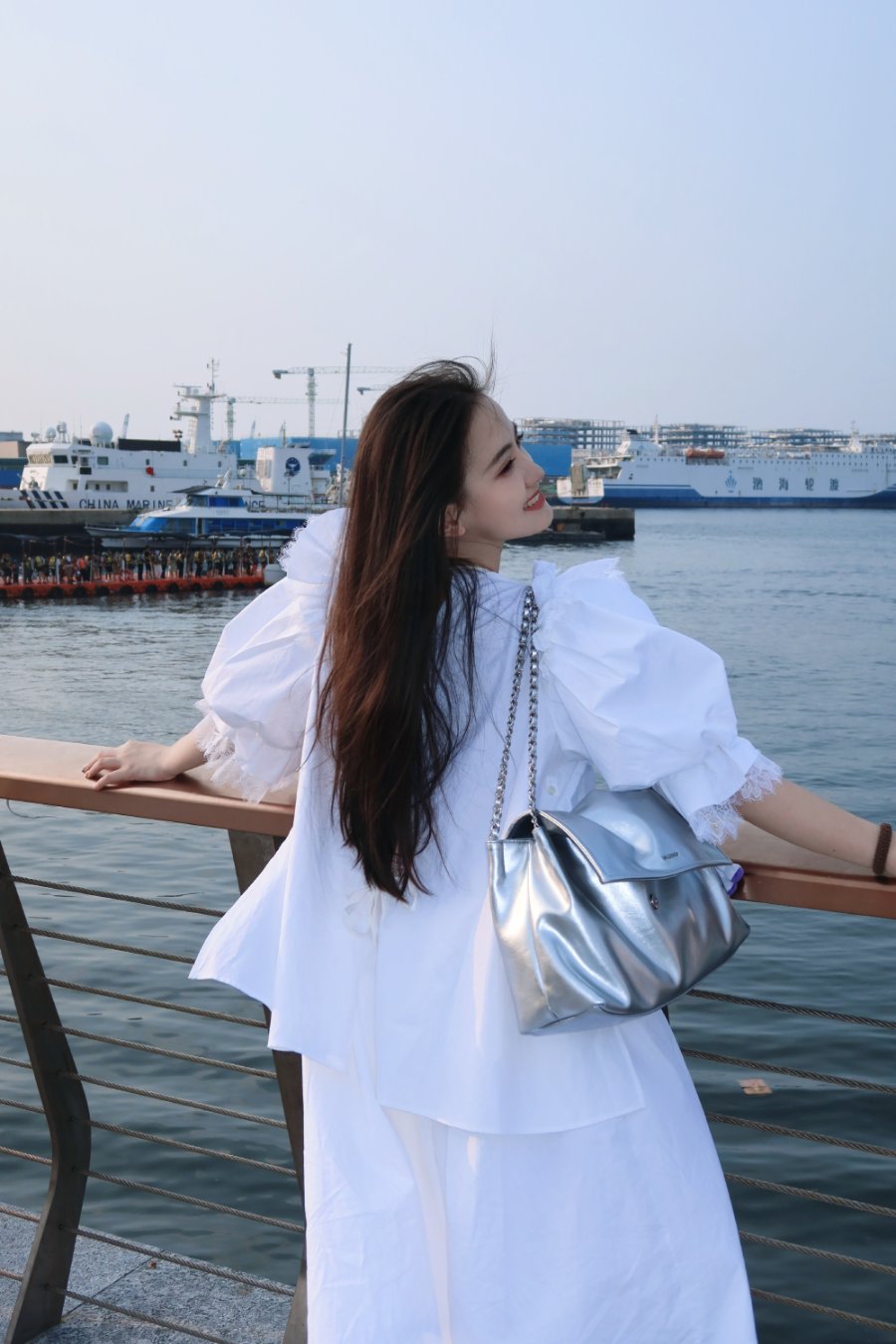 马萱，长直发白裙子，好甜美的私服-第5张图片-风享汇