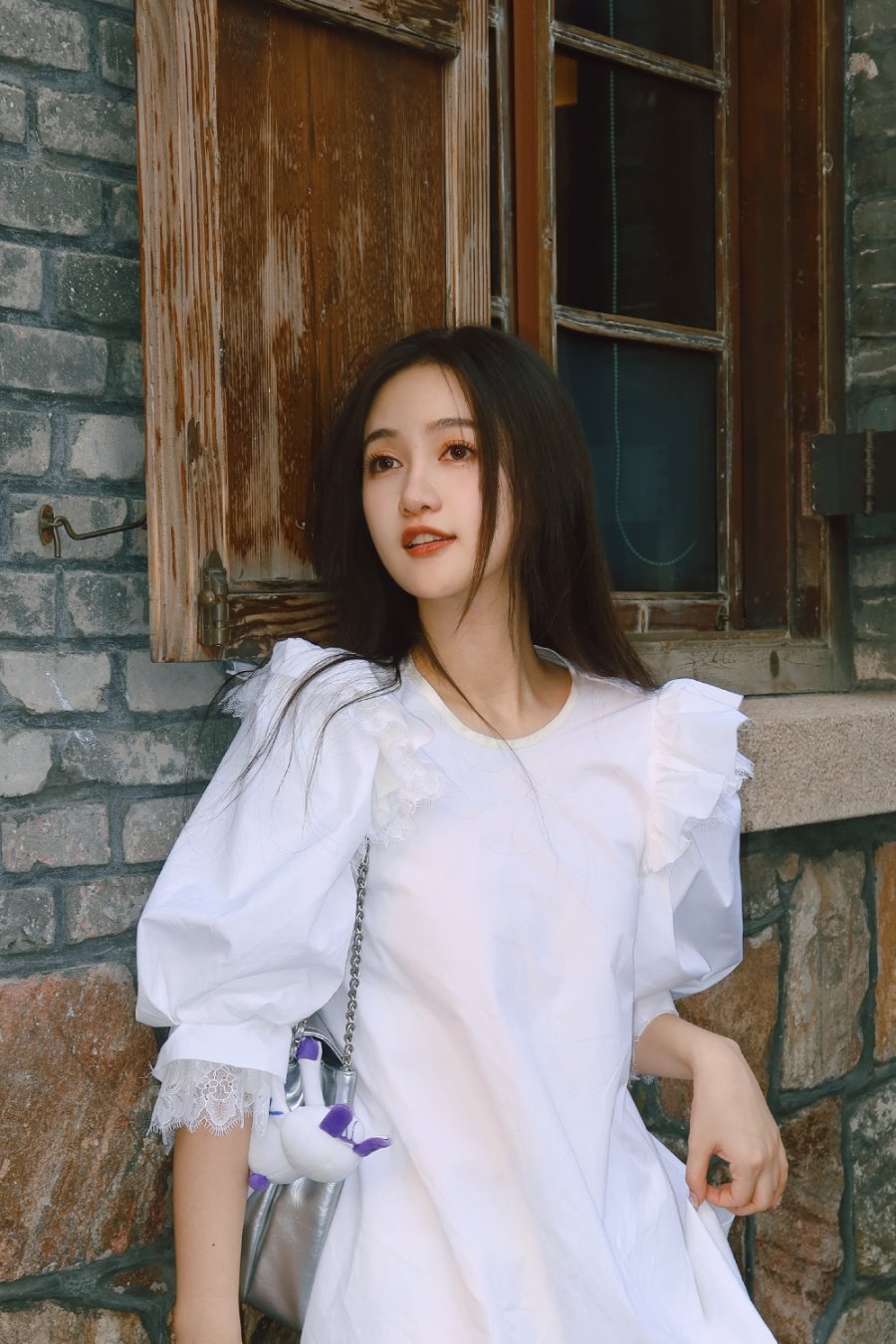 马萱，长直发白裙子，好甜美的私服-第4张图片-风享汇