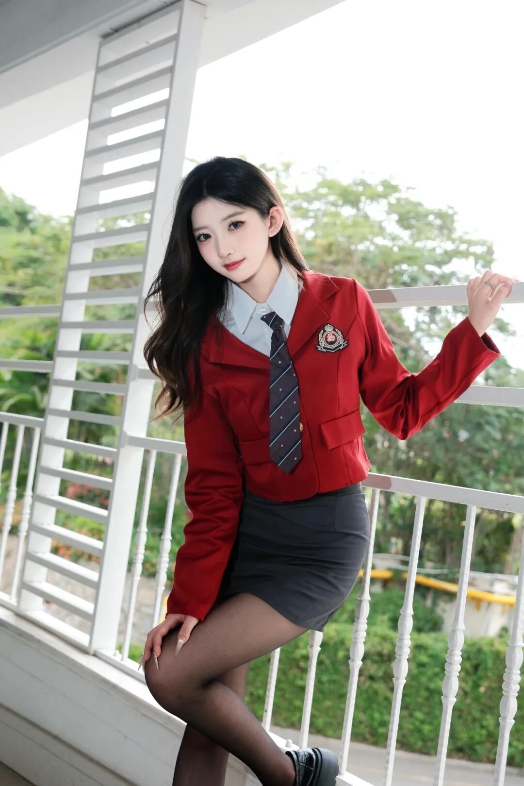 10个韩系学院风拍照姿势，定格你的青春甜妹瞬间-第11张图片-风享汇