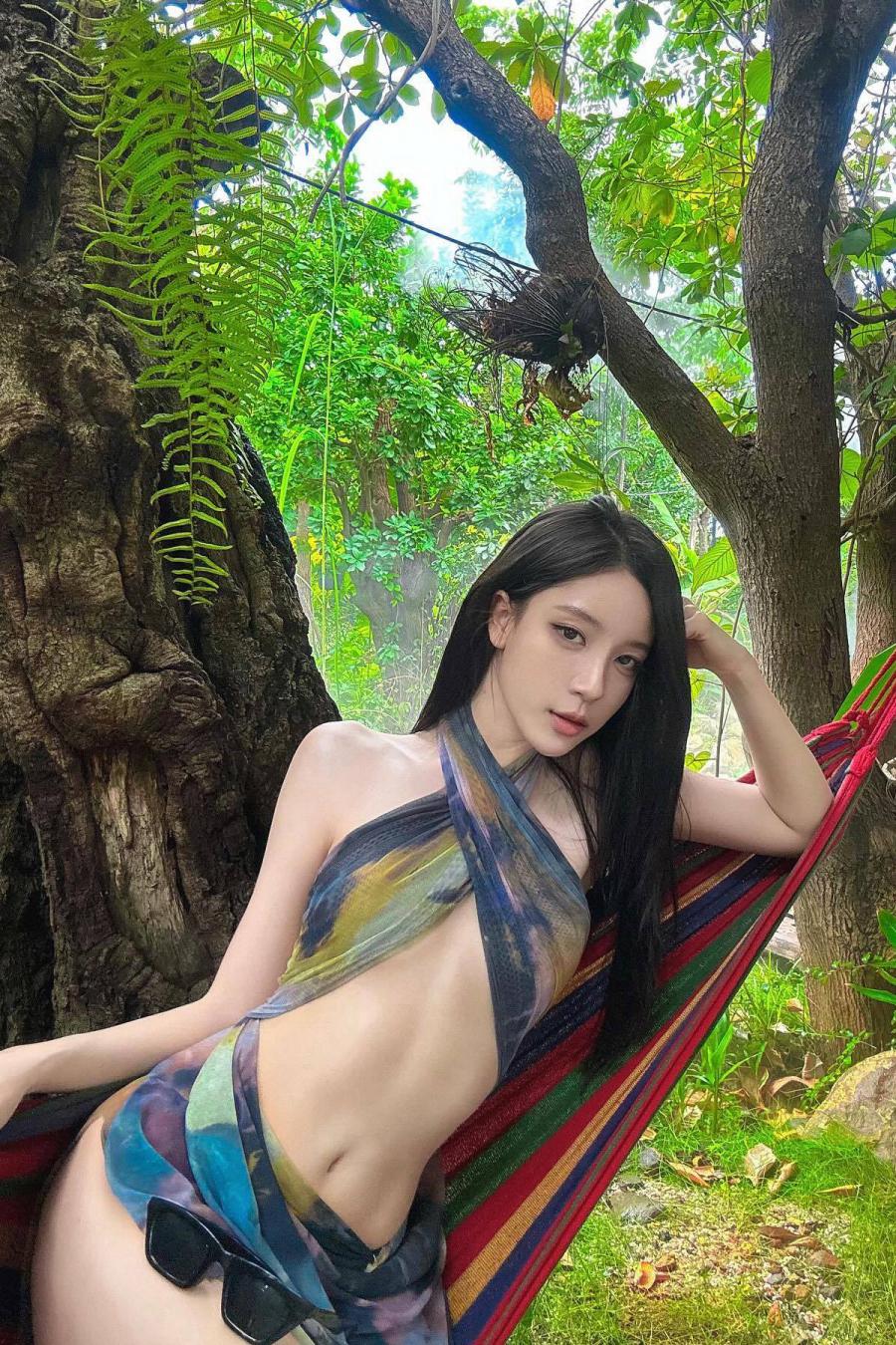 沙滩裙美得让人窒息，超个性印花太吸睛-第6张图片-风享汇