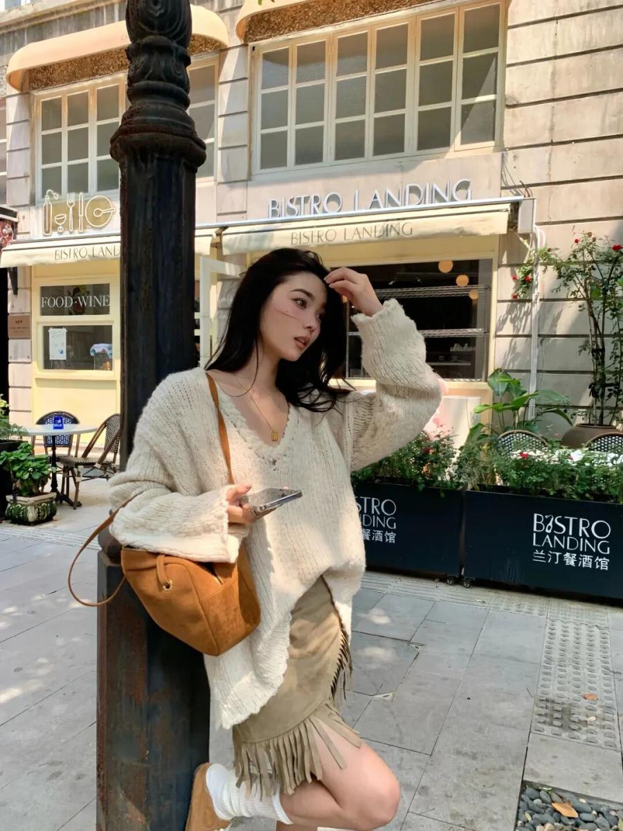 街头拍照｜9 个姿势让你美成文艺电影主角-第2张图片-风享汇