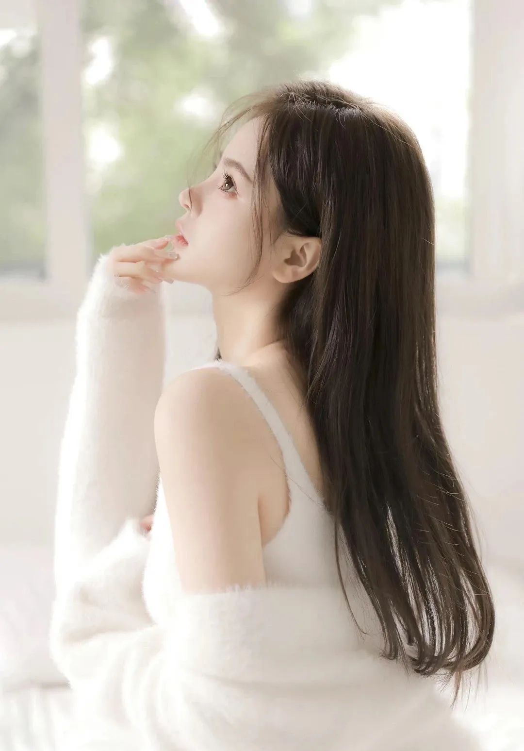 纯欲风居家写真｜8个姿势，在家拍出杂志级大片-第5张图片-风享汇