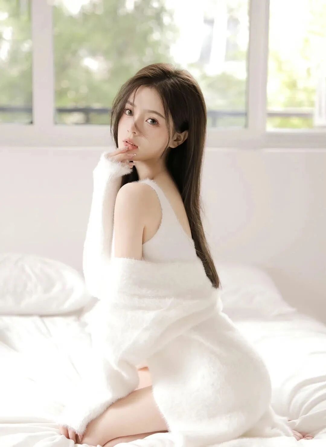 纯欲风居家写真｜8个姿势，在家拍出杂志级大片-第6张图片-风享汇