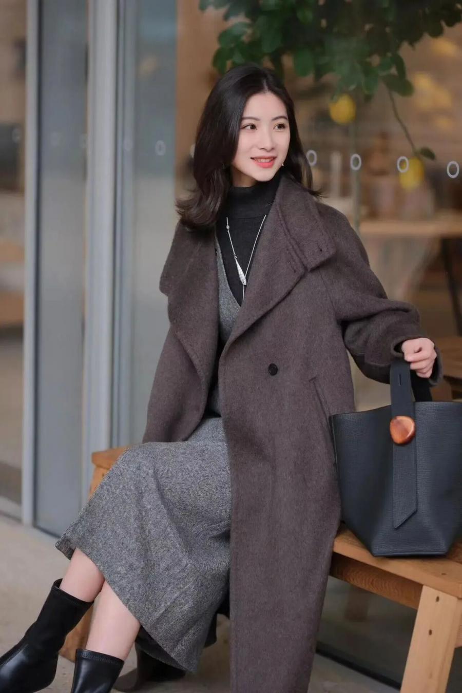 秋冬风衣8个拍照摆姿，把随性与优雅穿进镜头里-第5张图片-风享汇