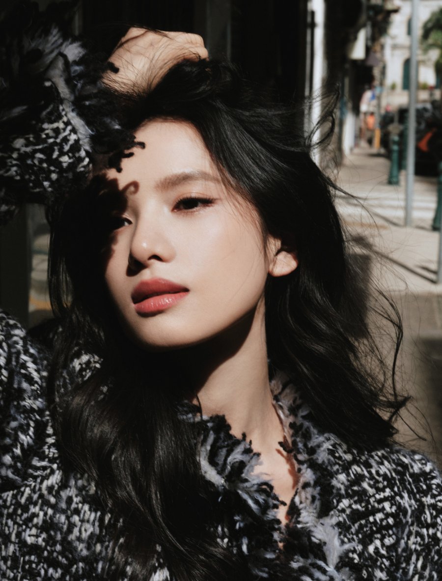 张婧仪，都市深巷里的松弛风尚-第2张图片-风享汇