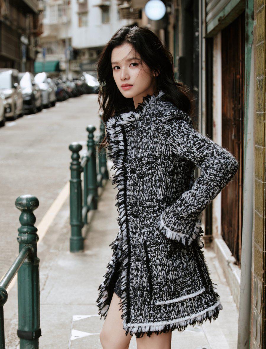 张婧仪，都市深巷里的松弛风尚-第8张图片-风享汇