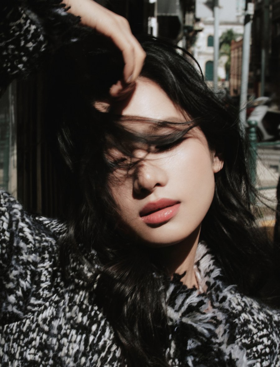 张婧仪，都市深巷里的松弛风尚-第12张图片-风享汇