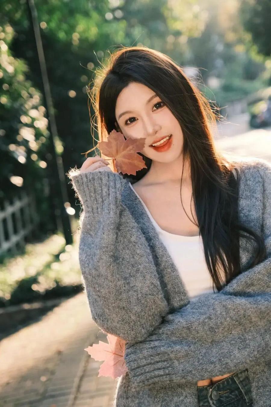 冬日暖阳拍照：8 个松弛感摆姿，秒出温柔氛围片-第6张图片-风享汇