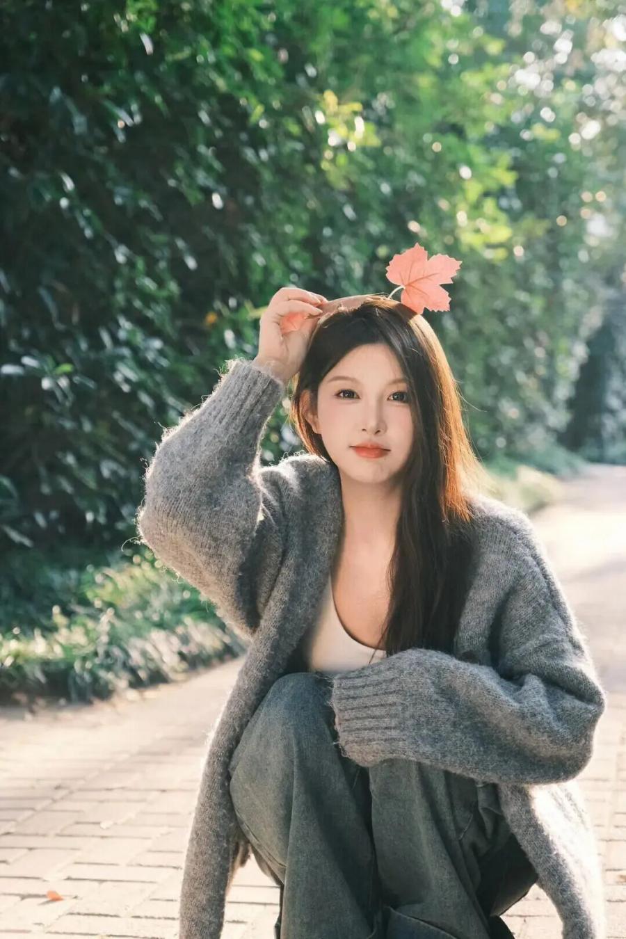 冬日暖阳拍照：8 个松弛感摆姿，秒出温柔氛围片-第7张图片-风享汇