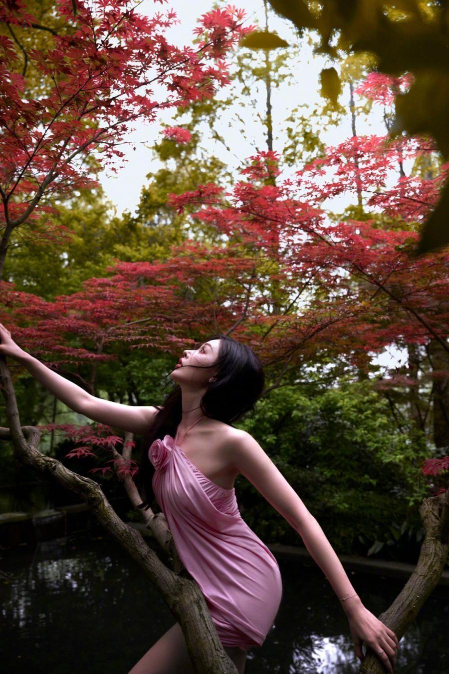 张天爱，粉裙美腿，柔美清澈-第6张图片-风享汇