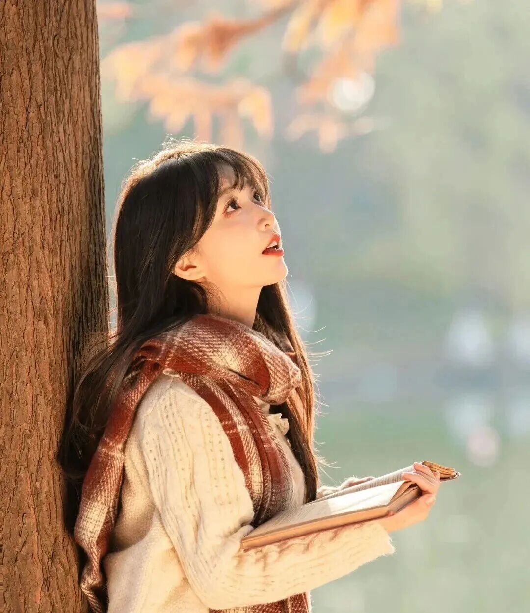 不摆拍的松弛感：这样拍人物，连空气都裹着温柔-第1张图片-风享汇