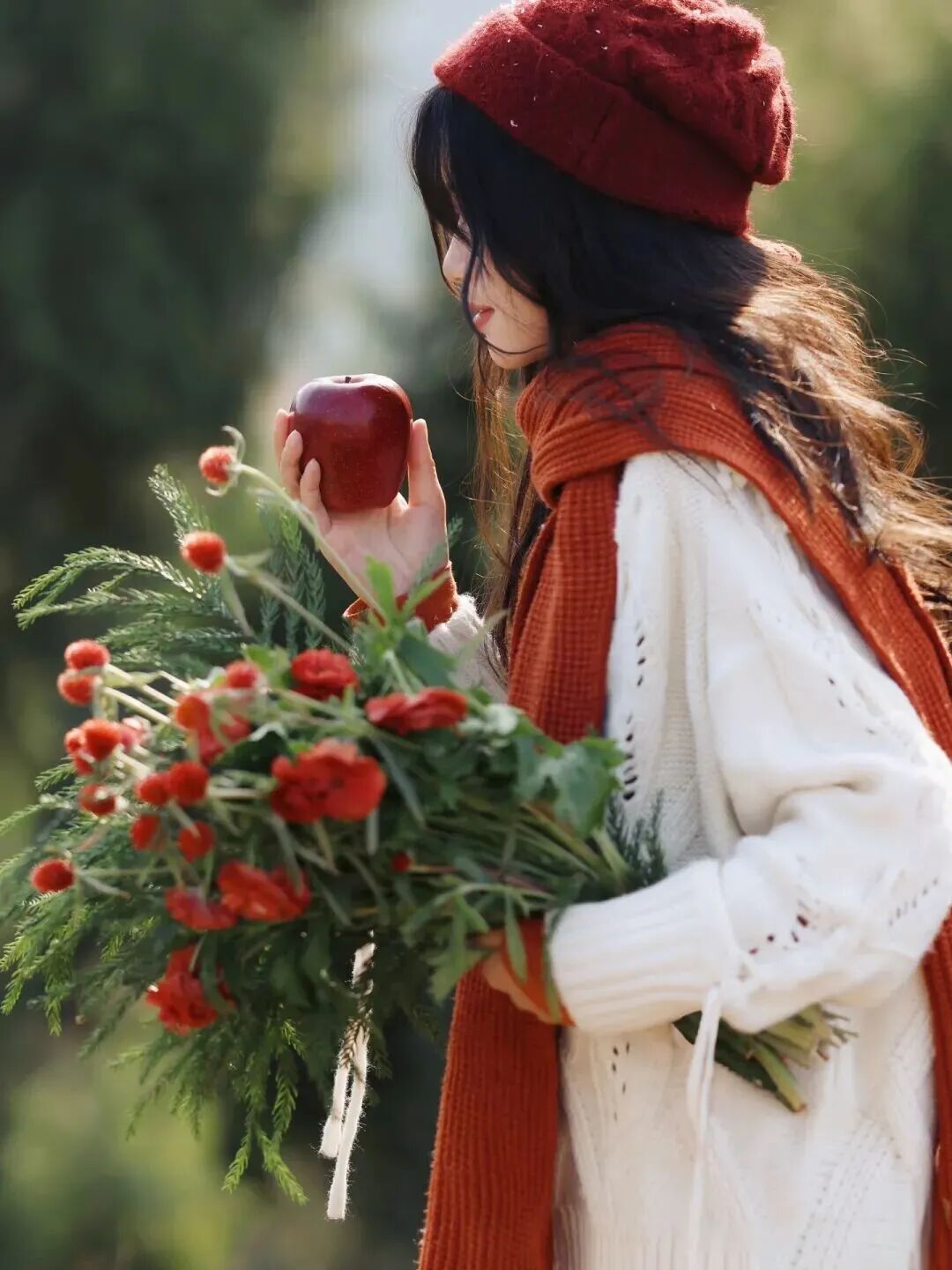 秋冬森系不露脸拍照：9个摆姿，拍出电影感松弛氛围-第4张图片-风享汇