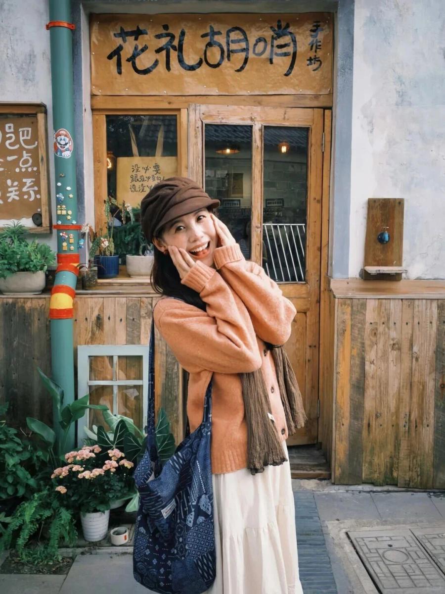 逛老巷必学拍照法，教你轻松拍出氛围感写真-第5张图片-风享汇