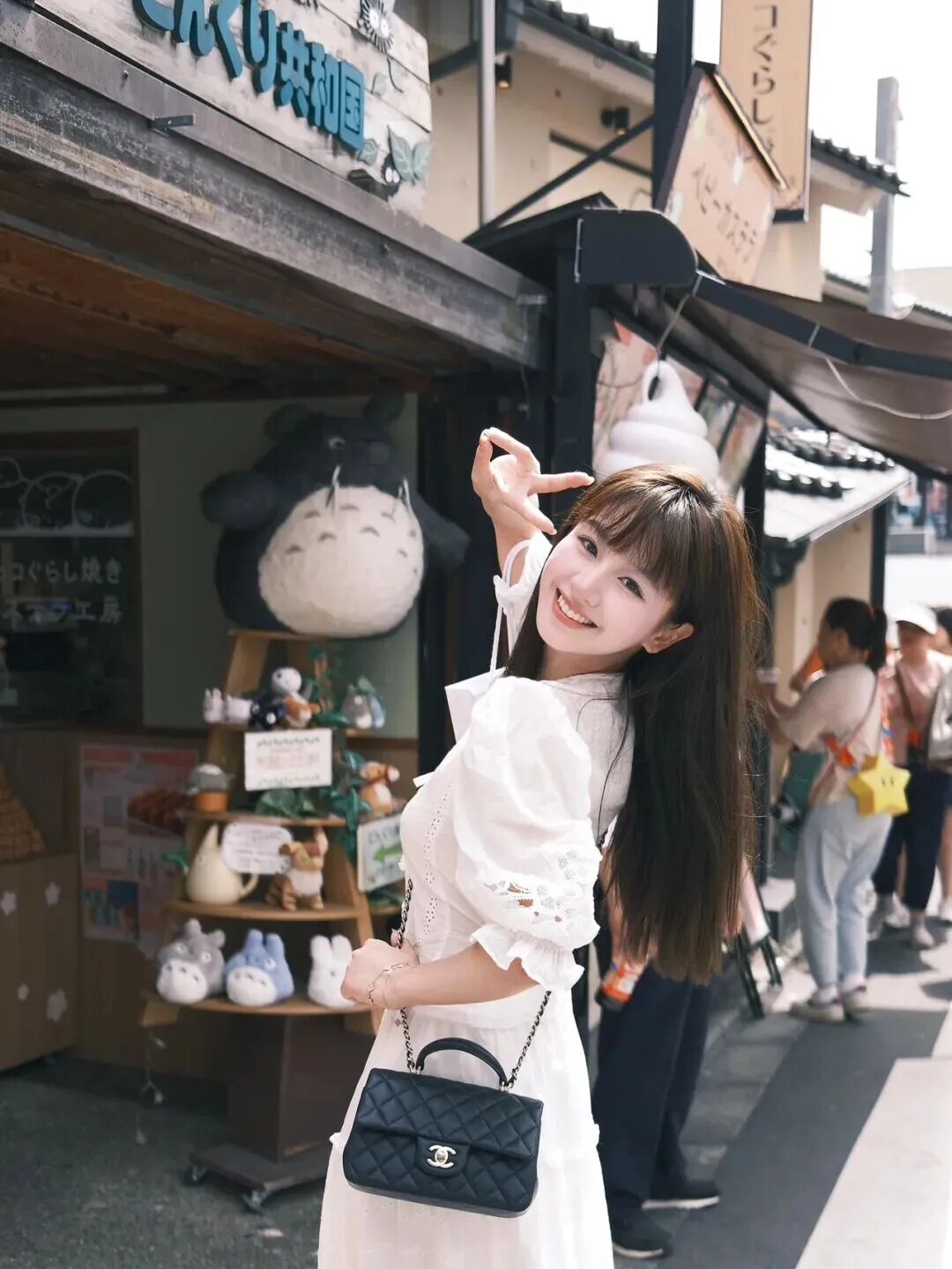 小店打卡拍摄全攻略，教你把逛店日常拍成大片-第2张图片-风享汇