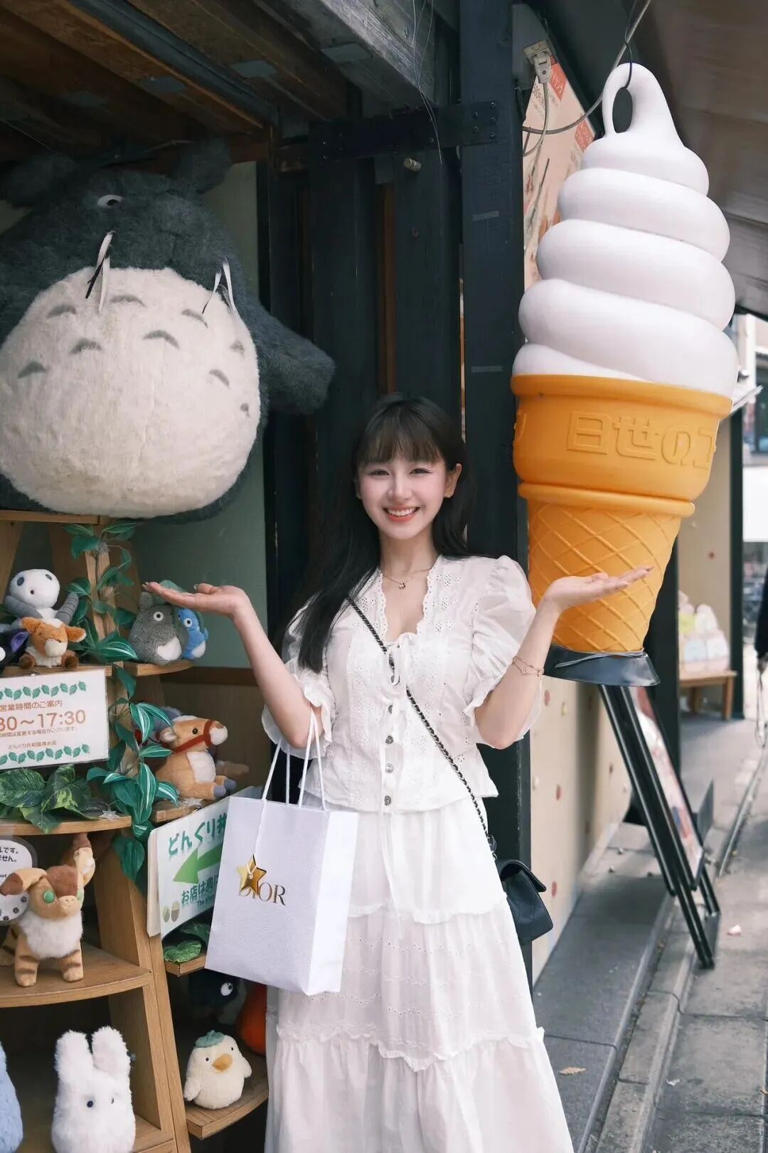 小店打卡拍摄全攻略，教你把逛店日常拍成大片-第5张图片-风享汇