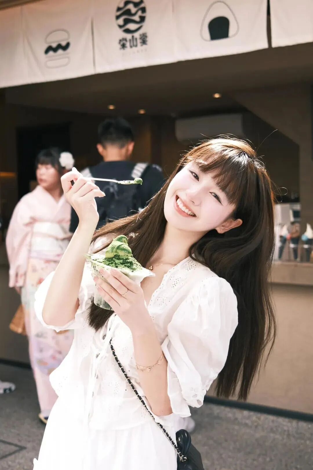 小店打卡拍摄全攻略，教你把逛店日常拍成大片-第10张图片-风享汇