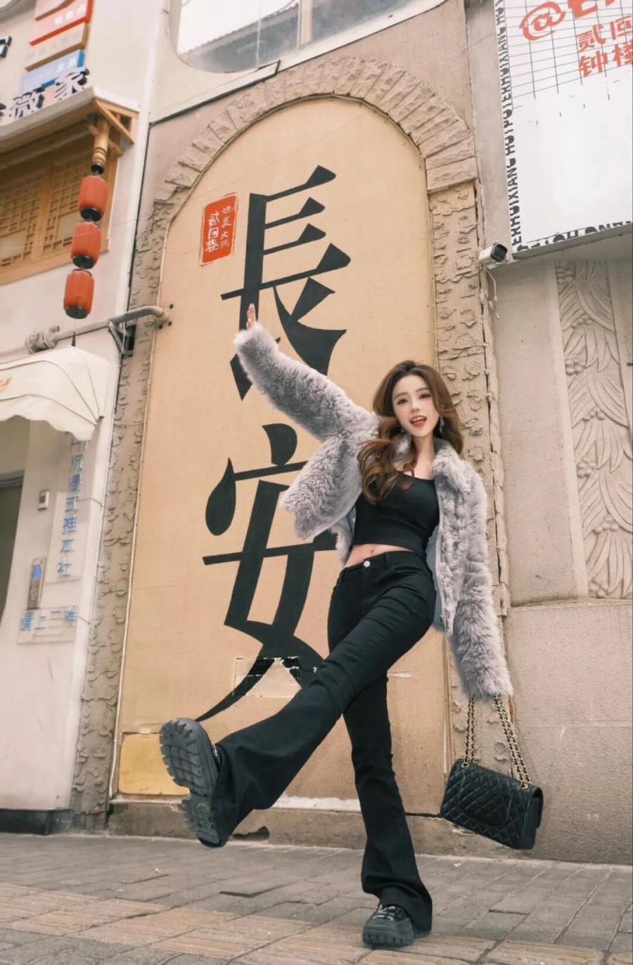 景点打卡怎么拍?教你拿捏氛围感,告别游客照-第8张图片-风享汇 景点打卡怎么拍?教你拿捏氛围感,告别游客照-第8张图片-风享汇