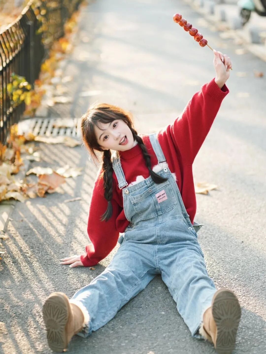 过年拍照没新意?教你用糖葫芦 + 夕阳拍出氛围感-第5张图片-风享汇 过年拍照没新意?教你用糖葫芦 + 夕阳拍出氛围感-第5张图片-风享汇