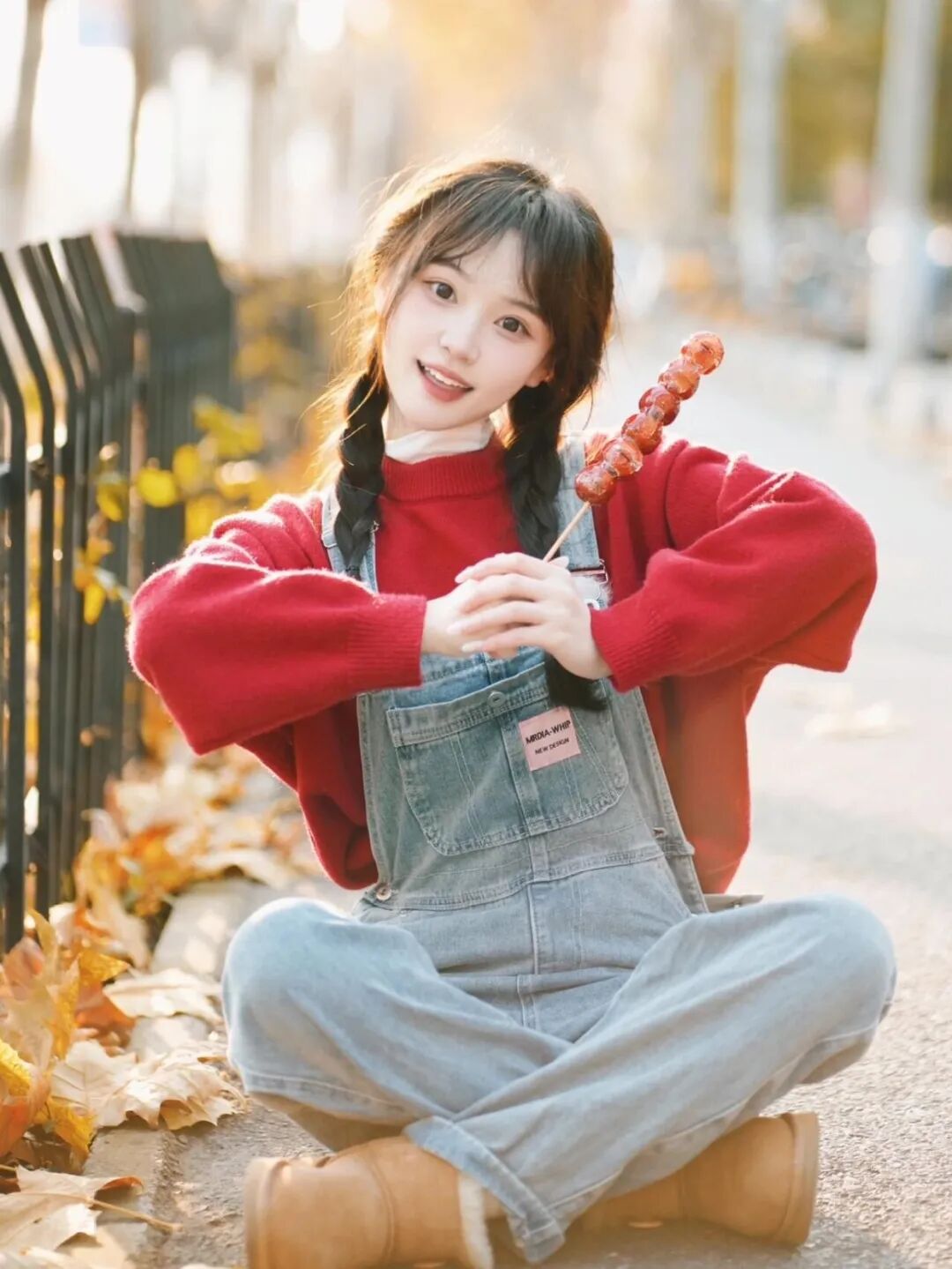 过年拍照没新意?教你用糖葫芦 + 夕阳拍出氛围感-第3张图片-风享汇 过年拍照没新意?教你用糖葫芦 + 夕阳拍出氛围感-第3张图片-风享汇