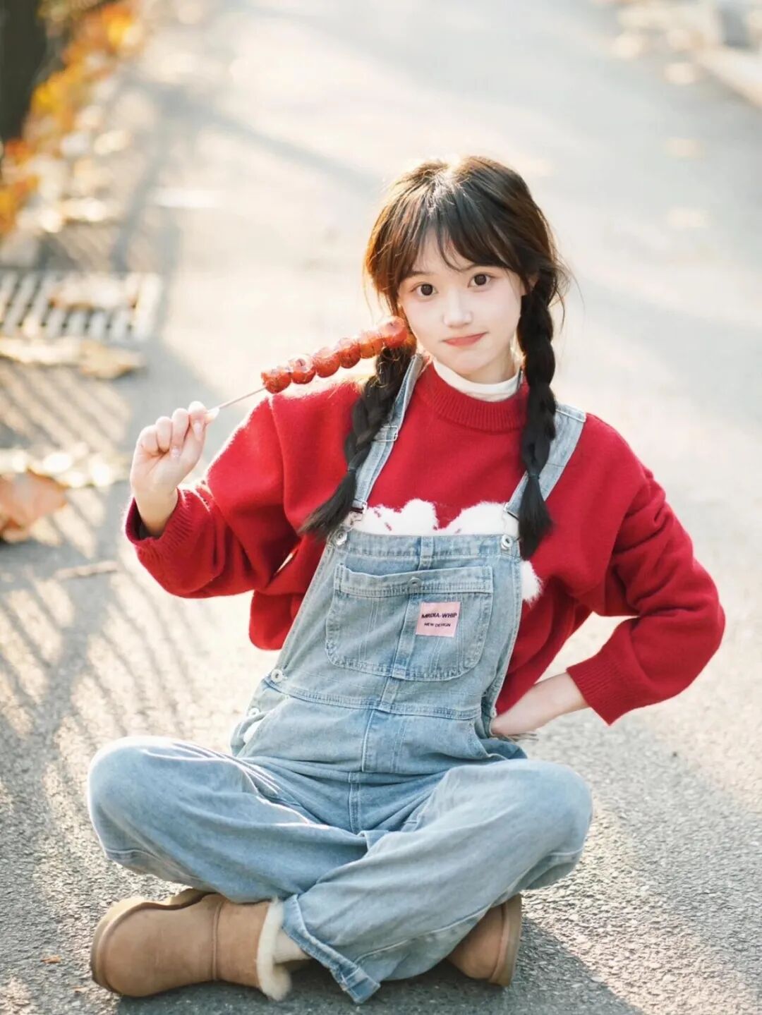 过年拍照没新意?教你用糖葫芦 + 夕阳拍出氛围感-第8张图片-风享汇 过年拍照没新意?教你用糖葫芦 + 夕阳拍出氛围感-第8张图片-风享汇