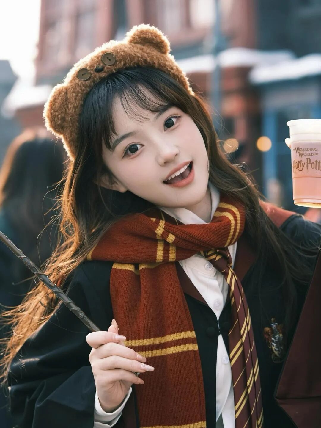 告别环球影城游客照!霍格沃茨这样拍超有代入感-第8张图片-风享汇 告别环球影城游客照!霍格沃茨这样拍超有代入感-第8张图片-风享汇